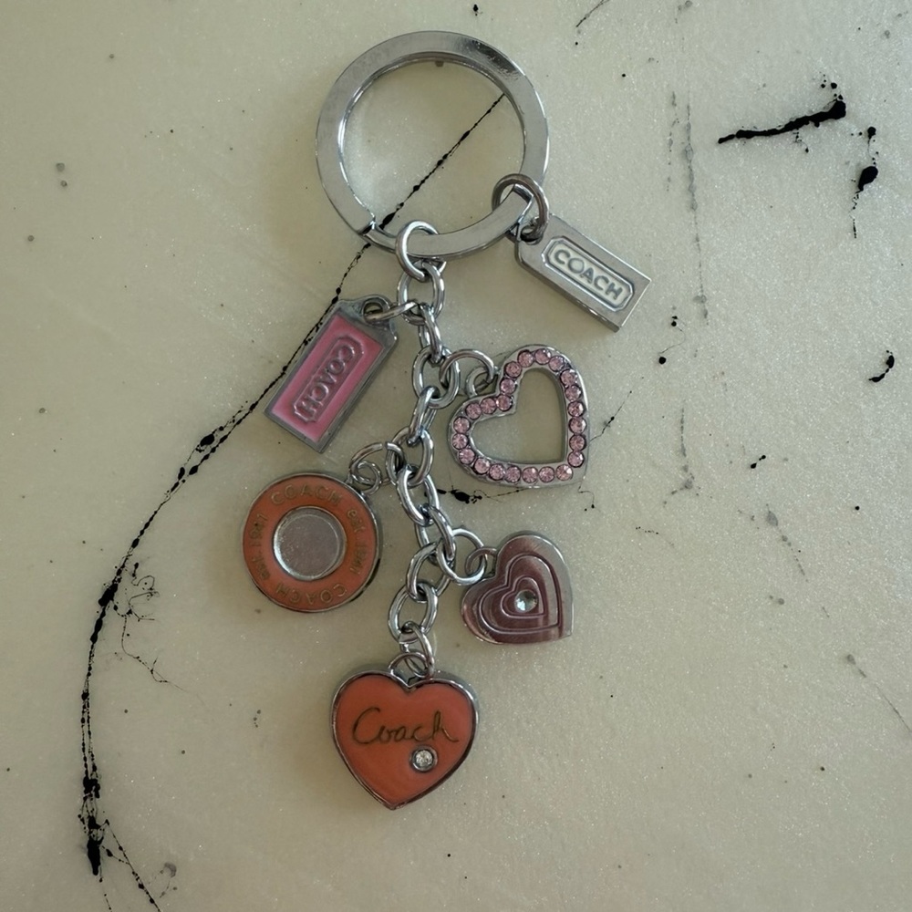 NEW | FASHION HEART CHARM KEYCHAIN